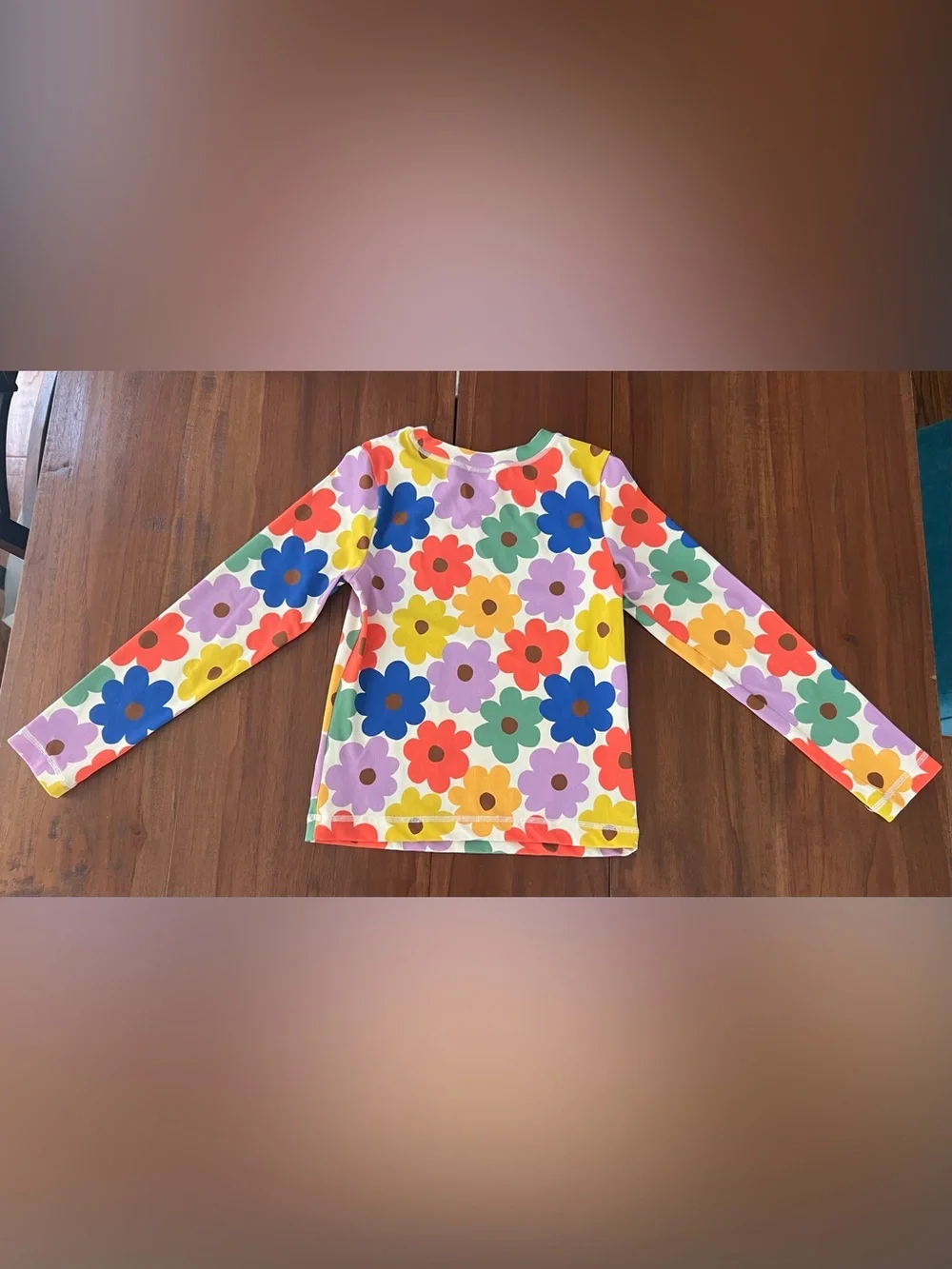 Hanna Anderson Rashguard Top & Shorts Set in Multicolored Spring Daisies on Ecru